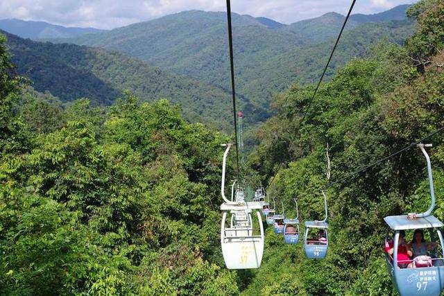 了解西双版纳的风俗和民族文化,西双版纳哈尼族特点民族文化