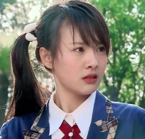 程莉莎说郭晓冬穿军装,郭晓冬老婆程莉莎衣服