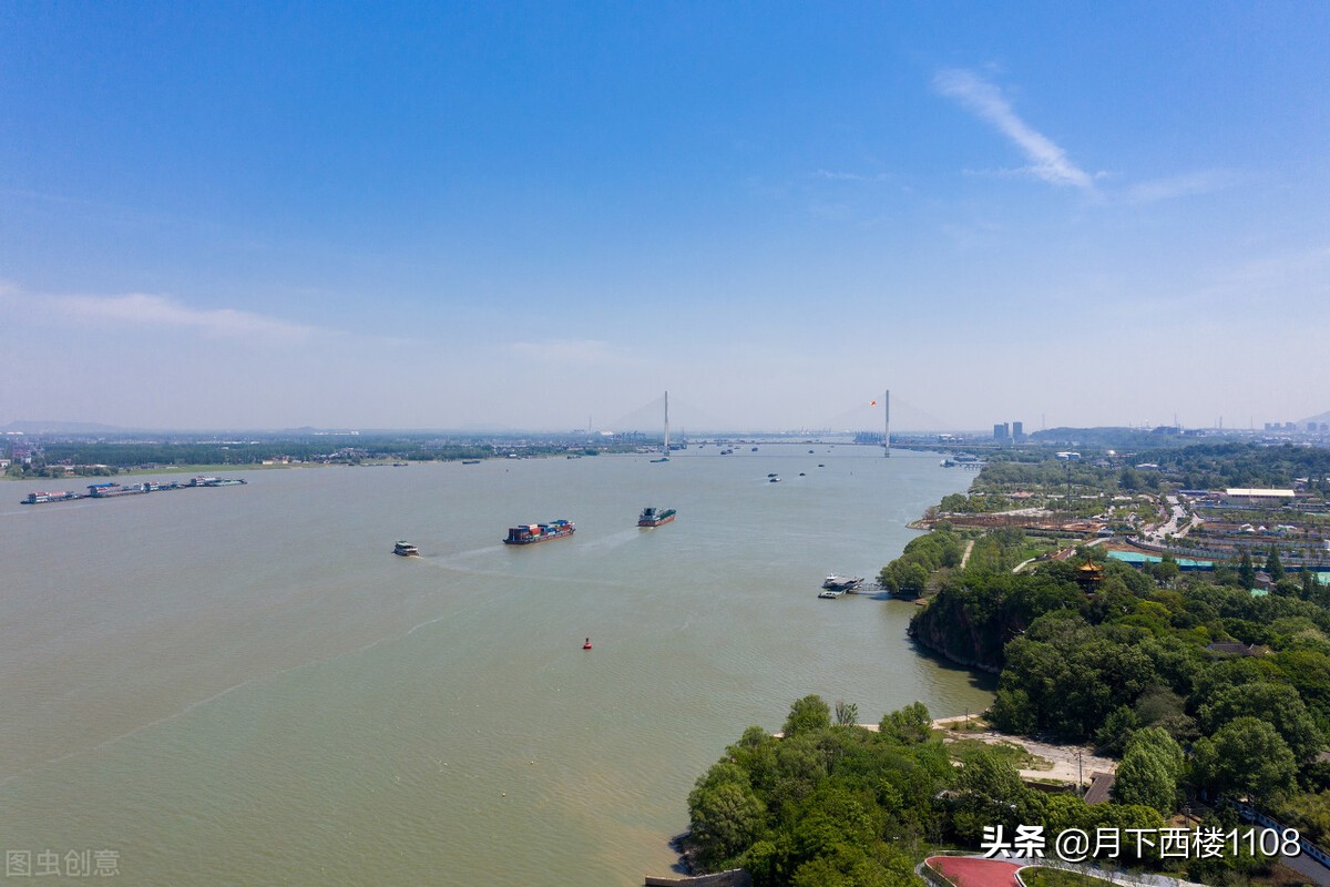 长江三矶李白,李白最著名的山水诗