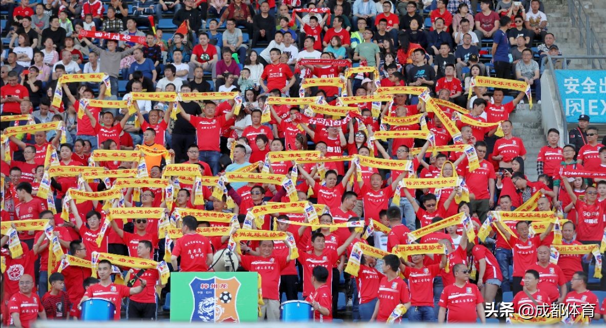 梅州客家主场0:4输给南通支云,梅州客家拒绝连败重夺中甲榜首