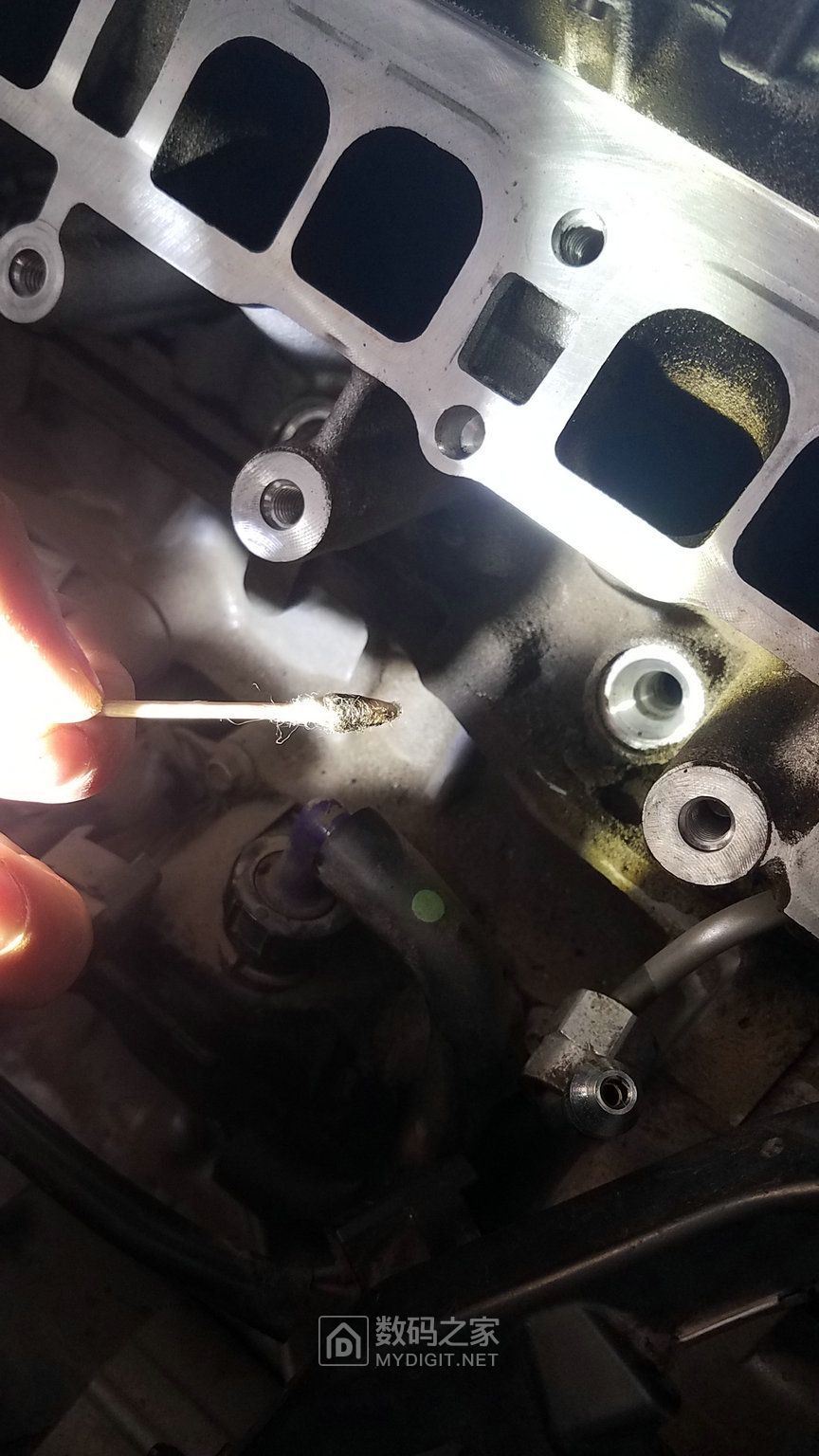 马自达阿特兹4s店喷油嘴清洗视频,马自达阿特兹清洗积碳全过程视频