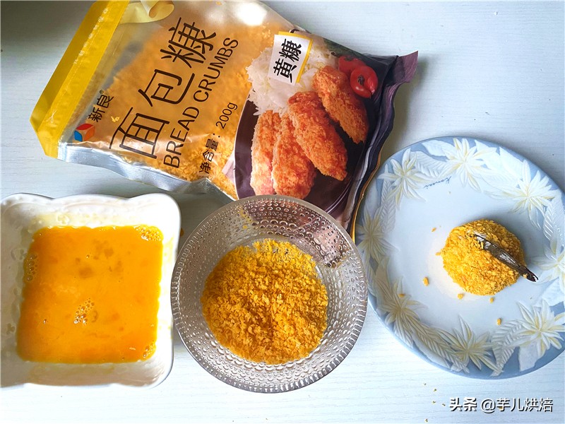 黄金虾球辅食做法大全,补钙鲜香黄金虾球只需要3种材料