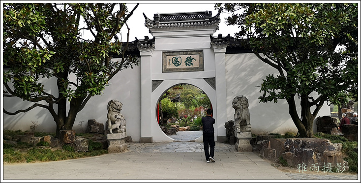 扬州夏日的瘦西湖风景,三月的扬州瘦西湖