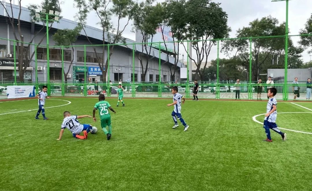 开学季|足球运动与文化学习是相辅相成的，是一对好搭档