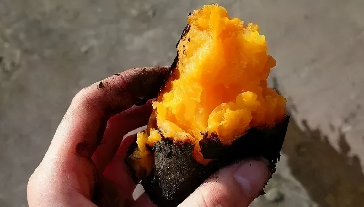 鎶氫粖蹇嗘様,灏忔椂鍊欏悆鐨勯浂椋熺殑鍥炲繂