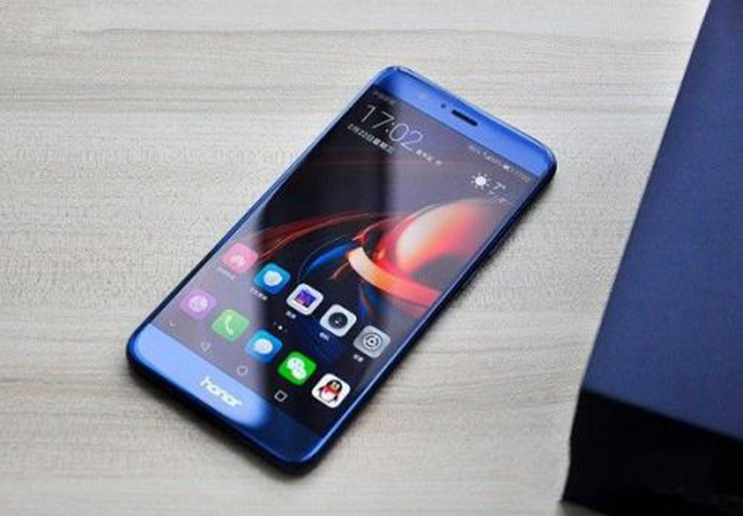 华为非常良心，光荣V10用户迎来更新，2.08M补丁包优化稳定性