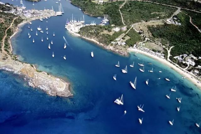 全球最美的海岛你想和谁一起去,带你去看世界最美海岛