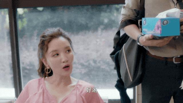 关于她的每场撕X，都会走向同一个神奇结局