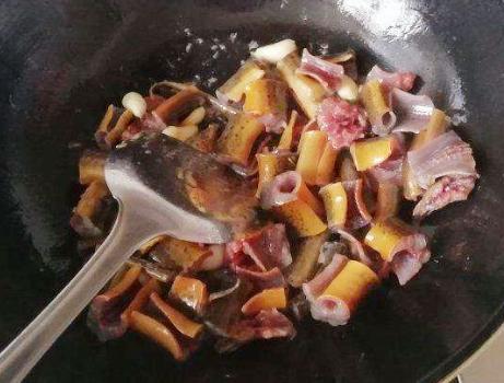 黄鳝清洗如何保留血,黄鳝怎么去腥去黏液