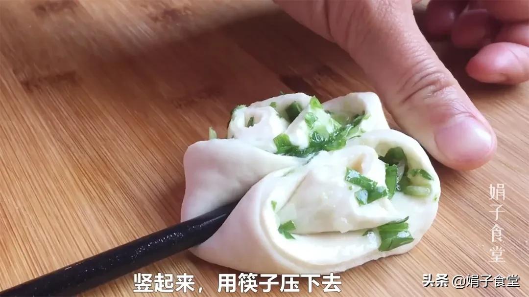 简单的花卷的做法拧法,简单花卷的几种拧法图解