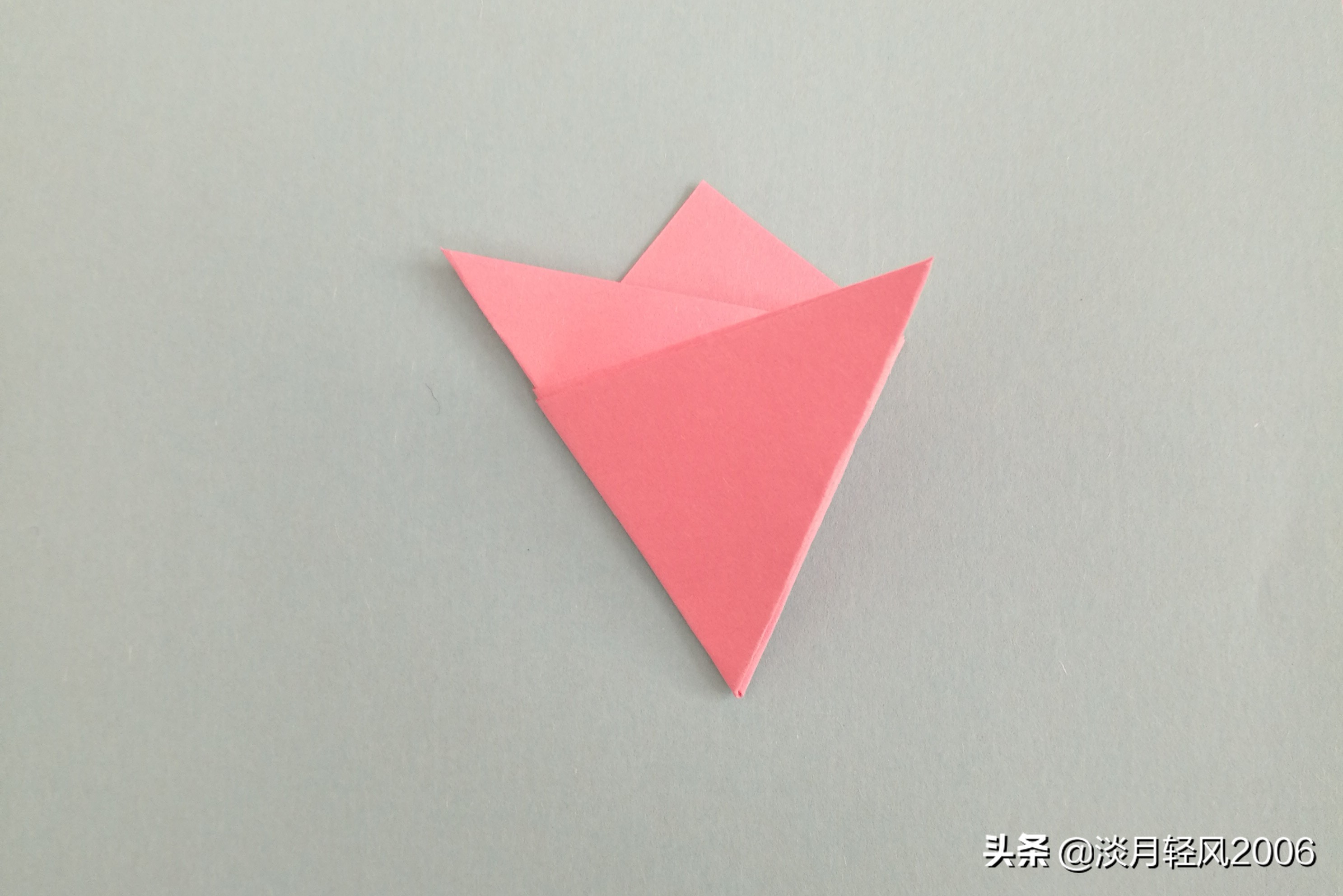 剪纸花朵放照片的教程简单又漂亮,幼儿园剪纸图片大全以及剪法