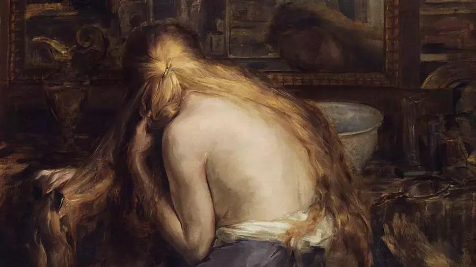 即便肿成猪头，人类依然无惧染最骚的发色