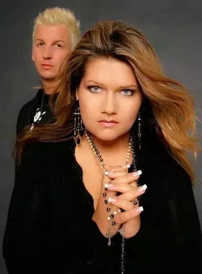 当年最火的非主流英文歌,曾经火遍全球的10首英文歌