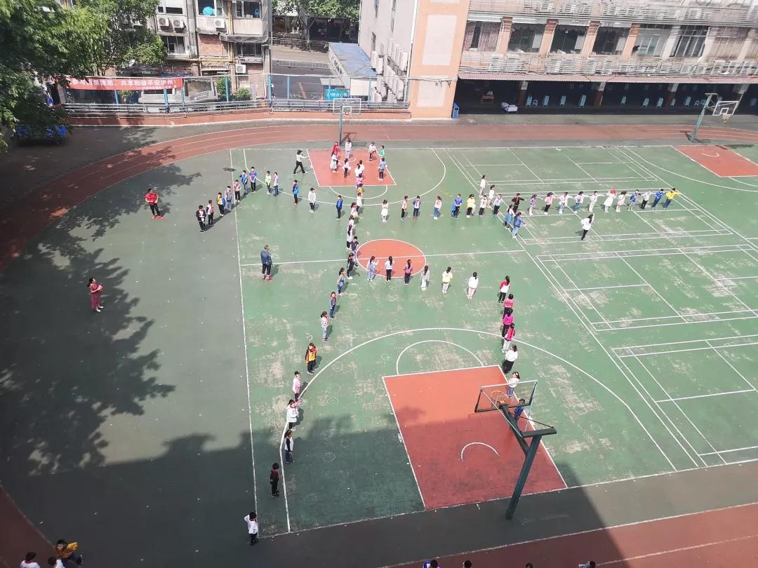 点赞会动的图片,会动的点赞图