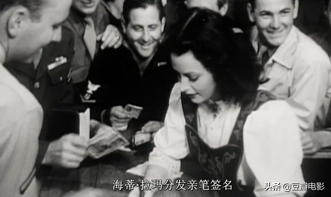 首位全裸出镜，这好莱坞*星艳**竟是wifi之母《*物尤**：海蒂·拉玛传》