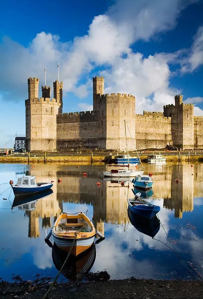 又a又飒的品牌,又a又飒的歌曲英文