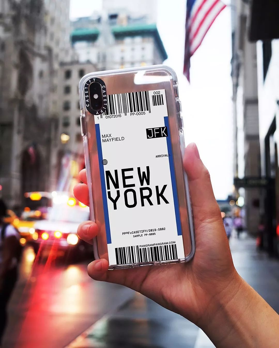 让登上福布斯的Kylie金小妹宠幸的手机壳是？