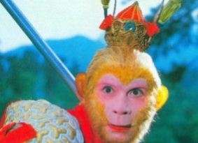 六小龄童评价周星驰被怼,六小龄童多次炮轰周星驰