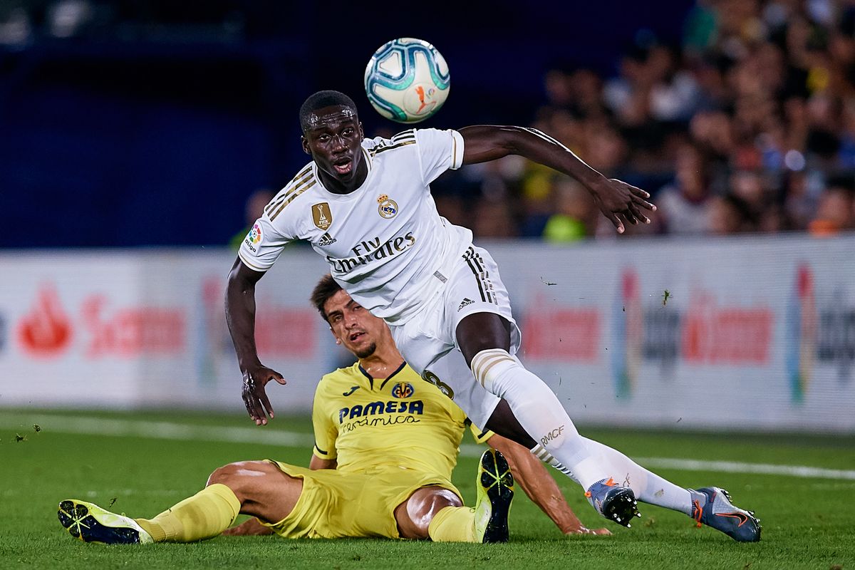 罗伯逊入位集锦,罗伯逊第一左后卫