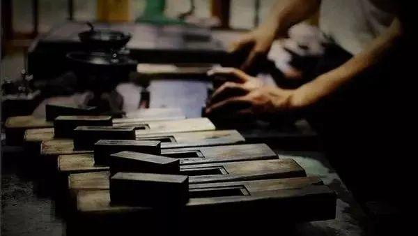 文房四宝的墨和砚,宝墨文房四宝