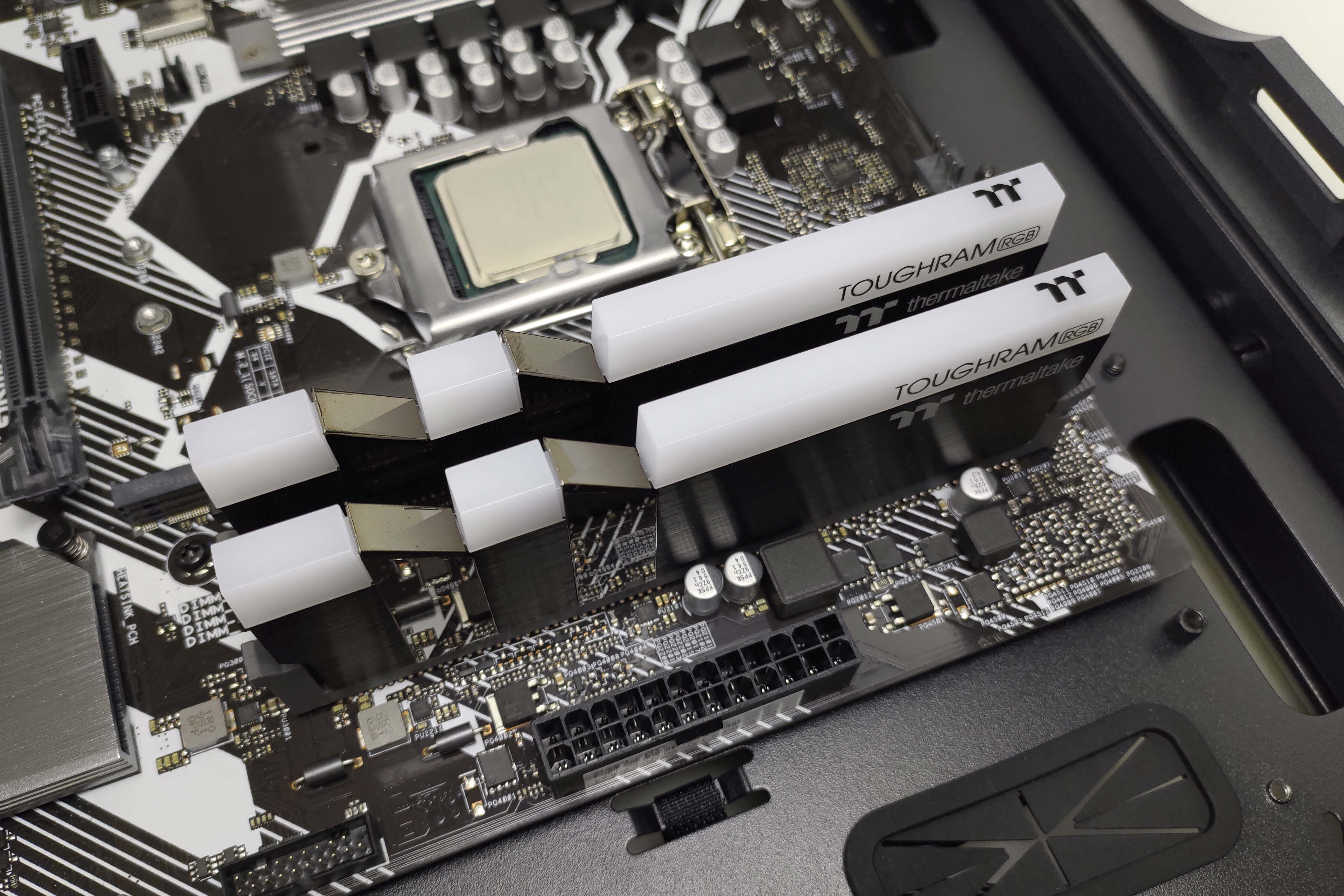 九州风神cl500机箱玻璃炸了,九州风神cl500机箱可以装4070ti吗