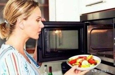 经常有孕妈妈担心周围辐射的问题,孕早期受到辐射胎儿会怎样