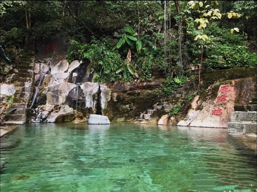 去云南哪里泡温泉最好,云南必去十大景区推荐