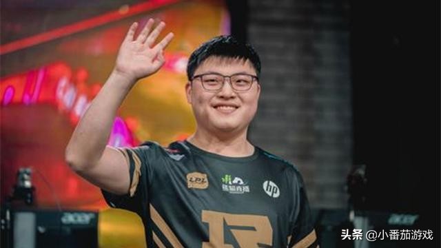 faker切屏视角名场面,s12世界赛t1胜jdgfaker切屏