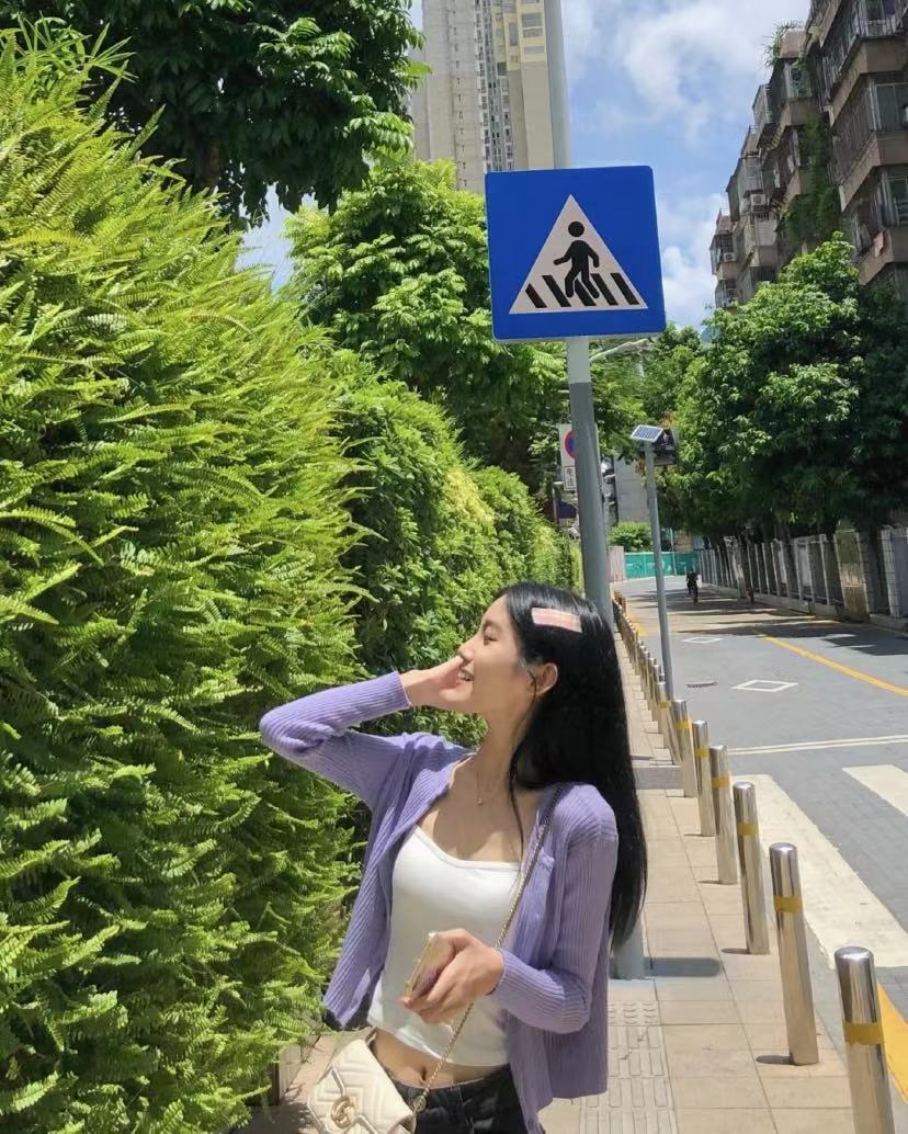 儿童春季针织开衫,女童春季扣字针织黑白开衫外套