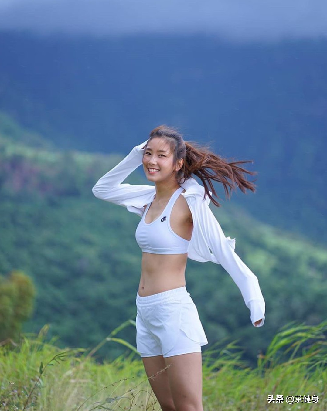 hiit超级减肚腩燃脂训练完整版,减肚腩操30分钟暴汗燃脂完整版