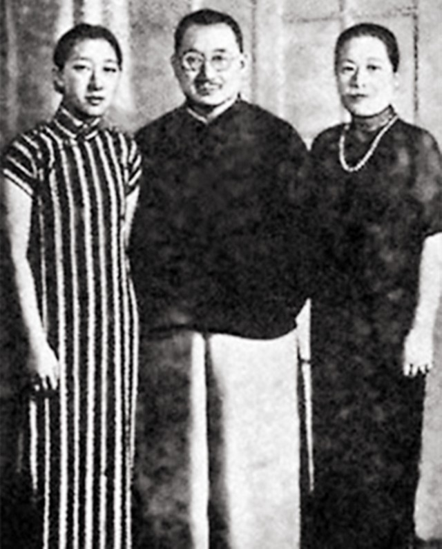 孔令仪携天价嫁妆下嫁凤凰男,孔令仪和穷小子结婚视频