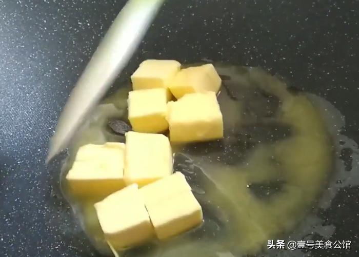 绿豆糕怎么做最简单又好吃,绿豆糕怎么做好吃小视频