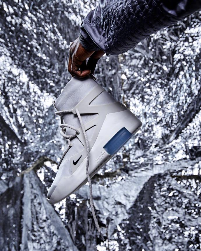 耐克最新限量篮球鞋,耐克限量豪华跑鞋