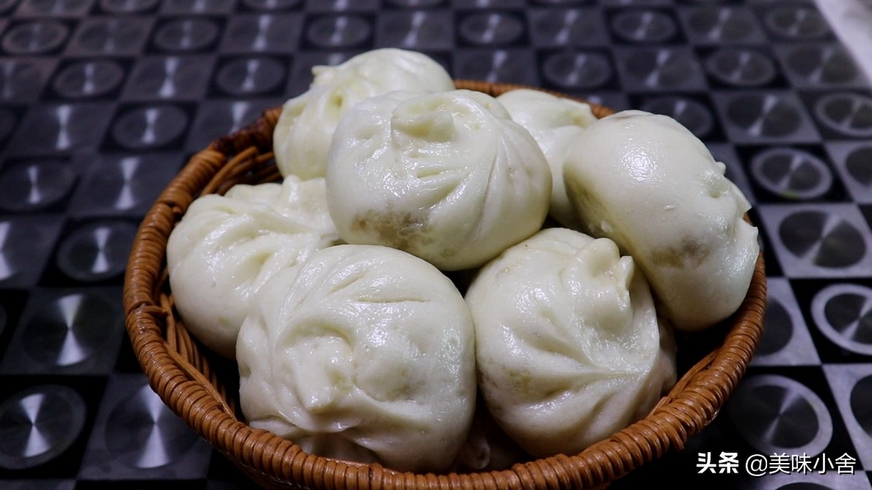韭菜蒸包子不塌陷不回缩的好方法,简单又好吃的蒸包子怎么做