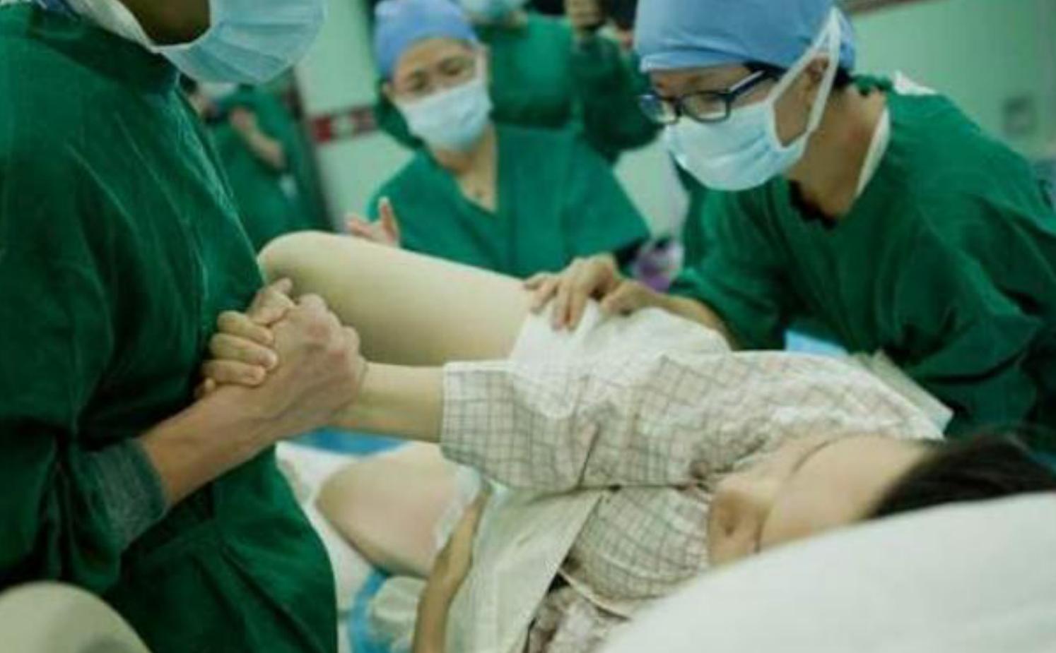 做阴超碰到男医生，过来人表示不堪回首，孕妇：孩子我不想要了