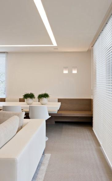 两边房间中间客厅精装房改造,住了一年的精装房要不要改造呢