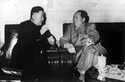 主席与十大元帅的合影，每一张都很有历史意义