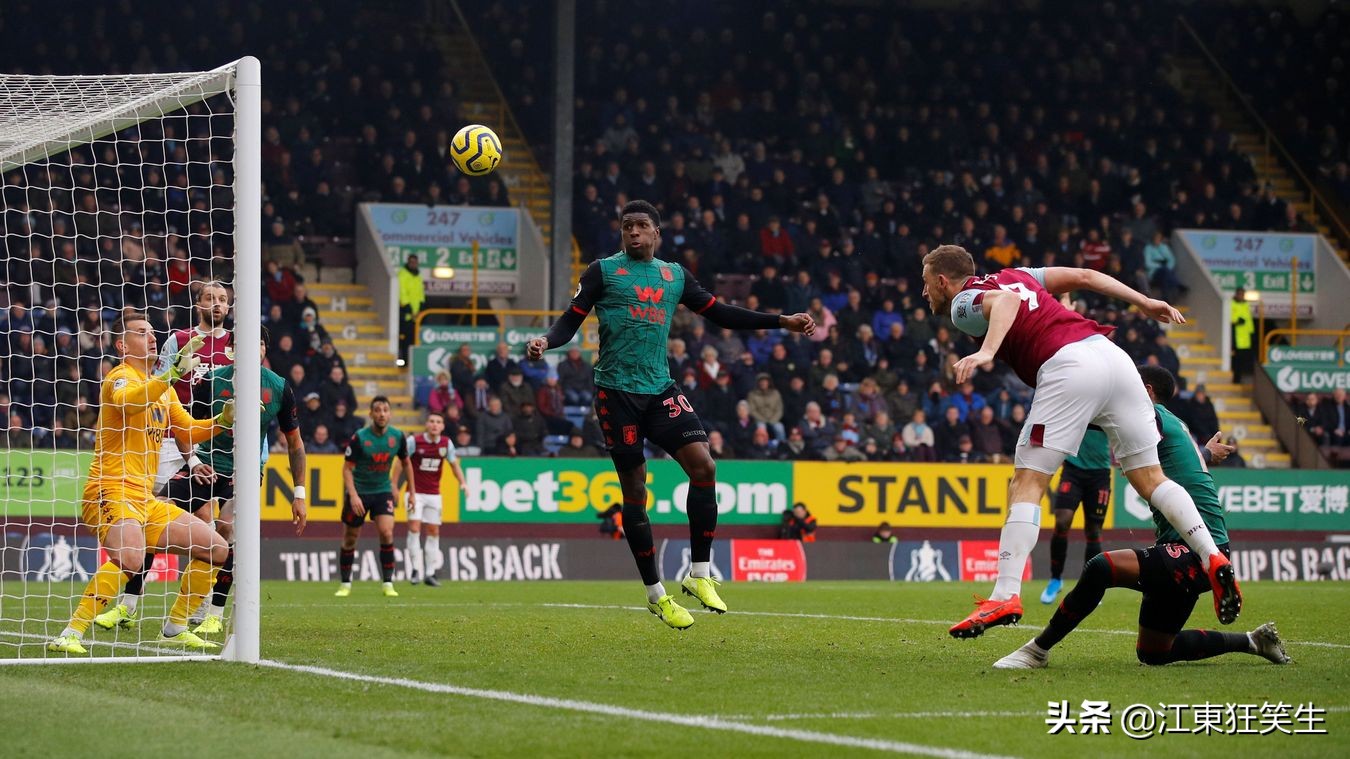 英超第21轮（1）伊朗前锋惊天大倒钩，拜仁前主帅对决平局收场