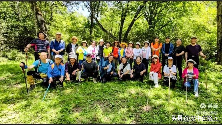 汉中圈子崖天坑,汉中镇巴圈子崖天坑旅游攻略