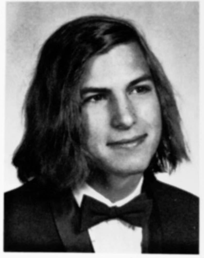 乔布斯硅谷传奇,硅谷巨擎乔布斯传奇人生