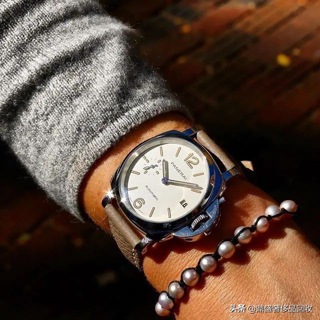 女生手表推荐小众品牌电子手表,女士手表10大名牌瑞士腕表