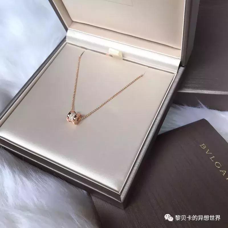 这些东西买的时候肉痛却天天用，她们说值了