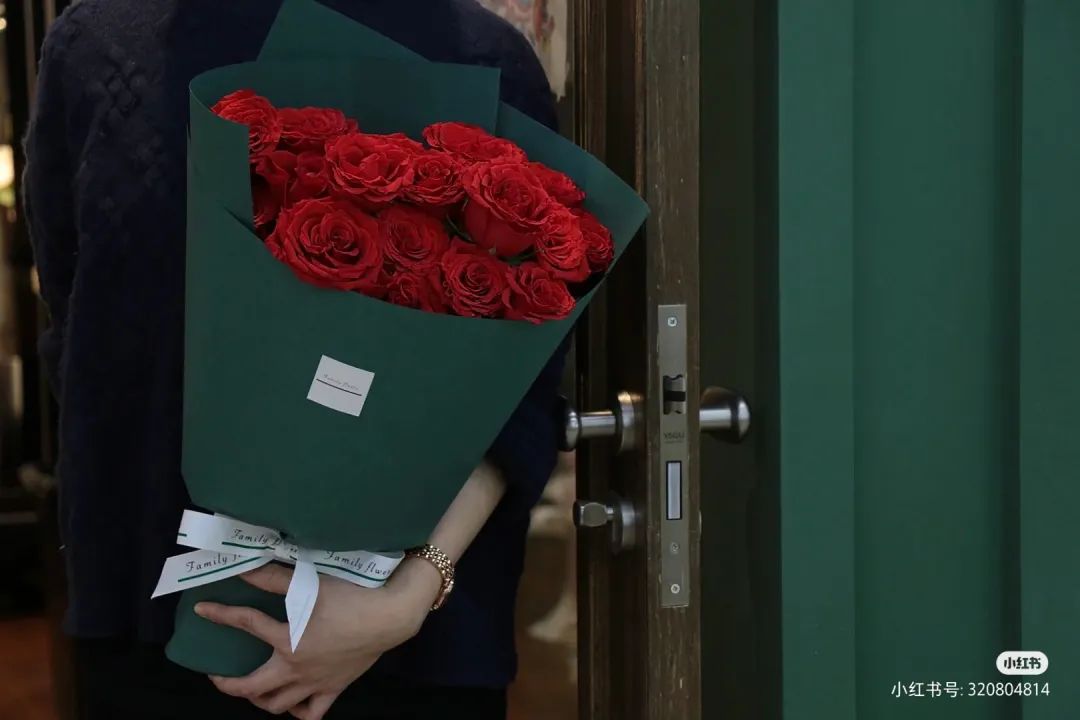 经典咏流传芦花,玫瑰花经典咏流传