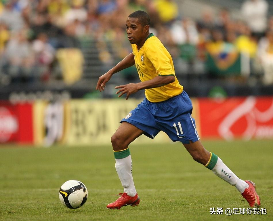 绰号和动物有关的巴西球星,巴西足球名将绰号小鸟