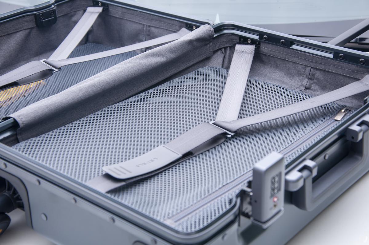 罗永浩智能登机箱,罗永浩推荐行李箱