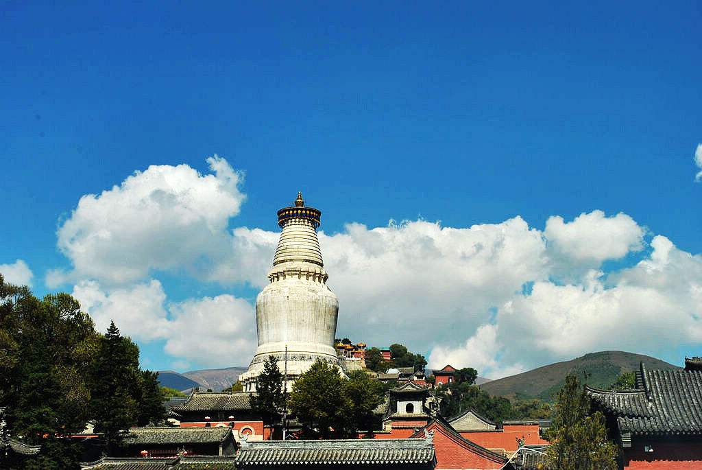 五台山文殊菩萨朝圣台在哪里,探寻五台山一次心灵上的朝圣旅程