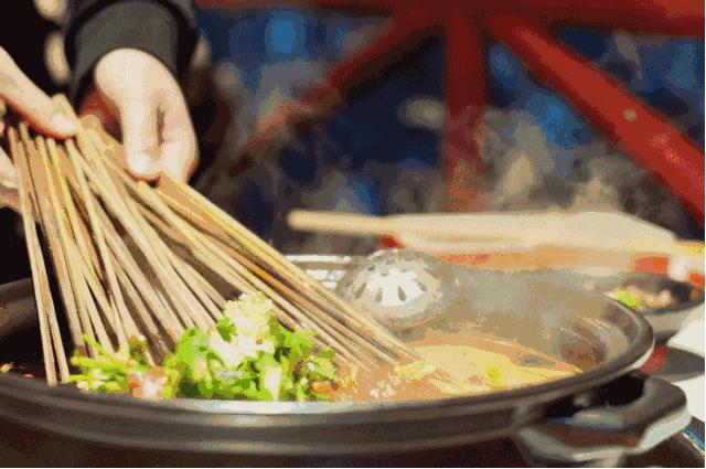 成都吃的特点美食攻略,成都旅游美食攻略全部