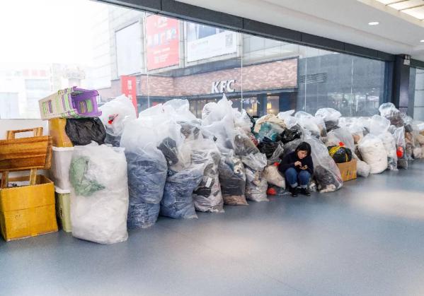 杭州长青跟四季青的女装哪个好,杭州四季青和深圳服装批发区别