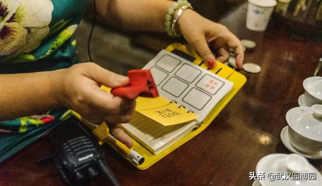 汉口里推出全街沉浸式实景剧本杀游戏《一出好戏》