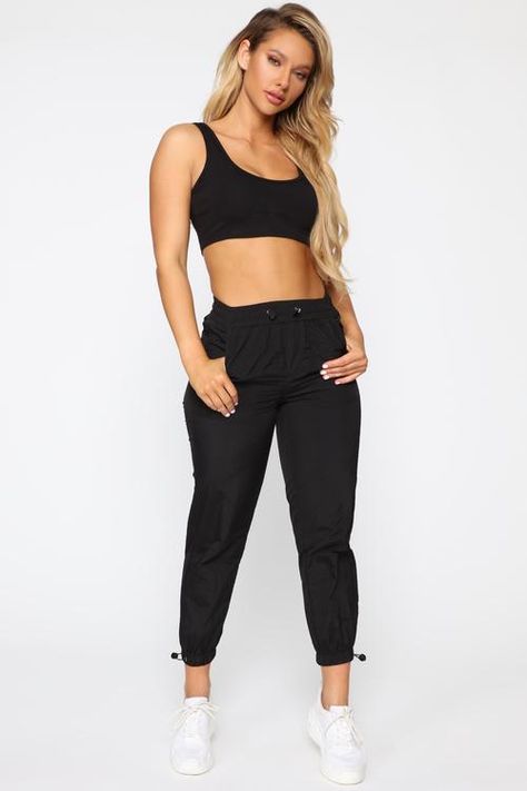 正确跑步姿势不伤膝盖还不伤脚踝,正确的跑步姿势轻轻松松跑6圈